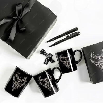 black-cup-with-pens-pencils-it-cup-pens_- luxury corporate gifts-corporate gifts dubai