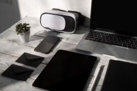 modern-stationary-collection-arrangement_-