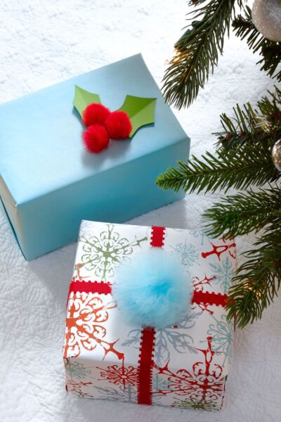 Corporate gifts in oman Corporate gifts idea