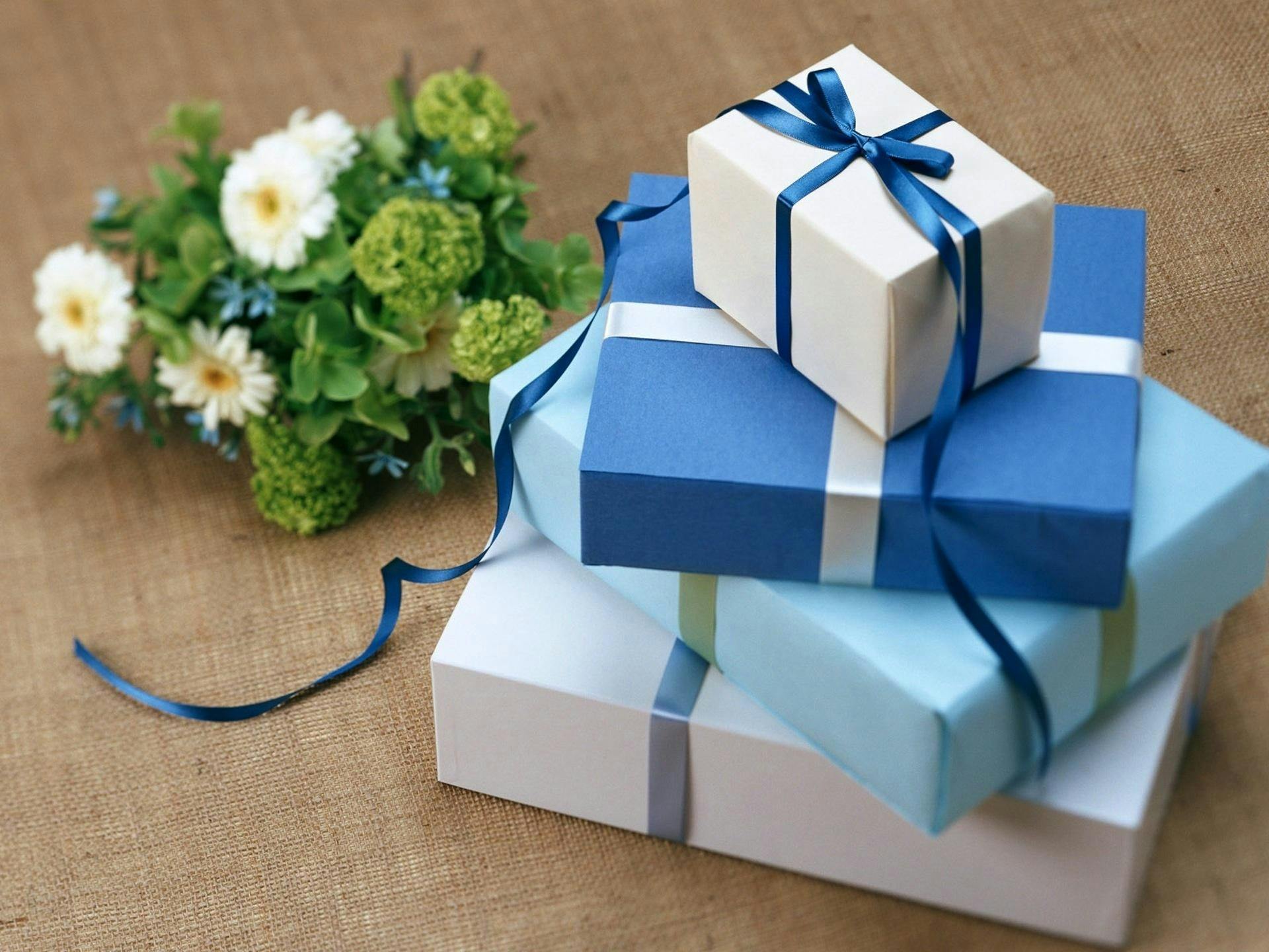 Promotional corporate gifts