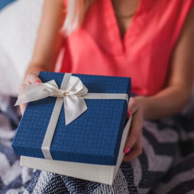 close-up-hands-holding-gift_-