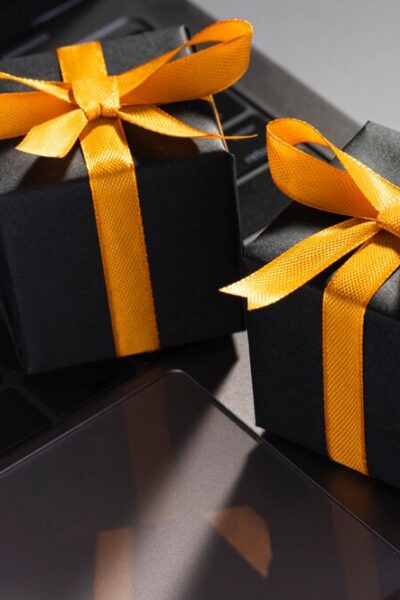 cyber-monday-shopping-sales_-