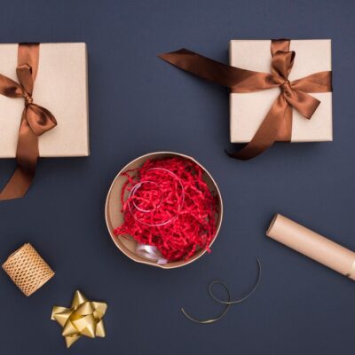 flat-lay-creative-gift-wrapping-assortment-dark-background_-