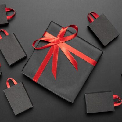 minimalist-black-friday-arrangement_-