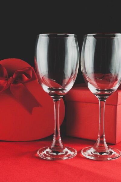 two-empty-cups-gift_-