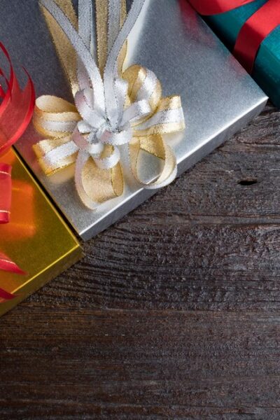 retro-surprise-weathered-top-view-new-year-birth_-