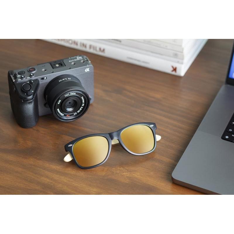 INZA- eco-neutral Bamboo Sunglas